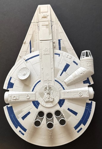 Star wars millenium falcon - wars,